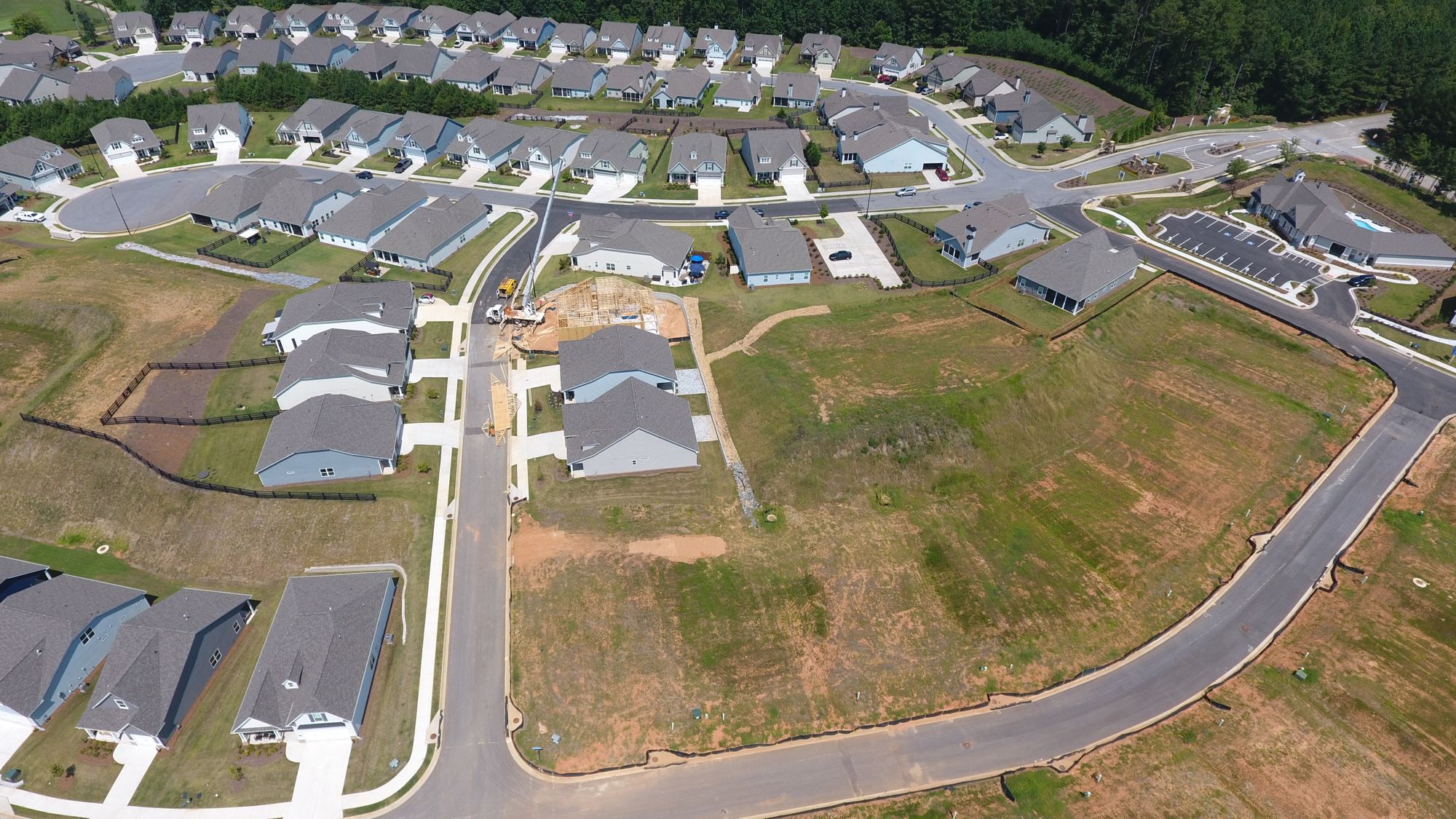 Heritage Pointe at The Georgian aerial