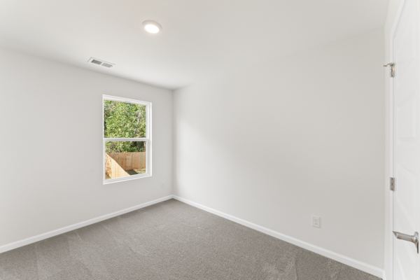 107 Stonecreek Ave photo 13