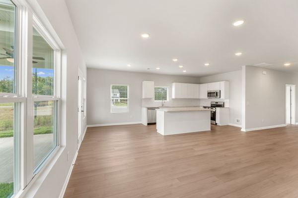 400 Bluegrass Lane photo 11