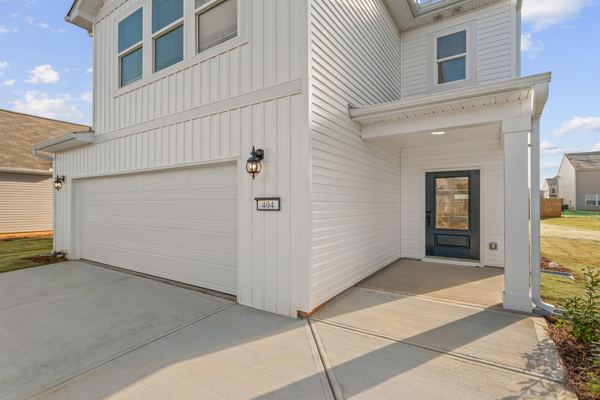 404 Bluegrass Lane photo 2
