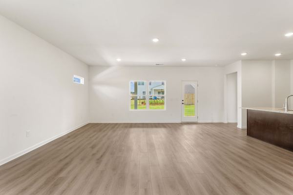406 Bluegrass Lane photo 12