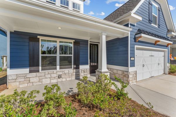53 Colonial Terrace photo 2