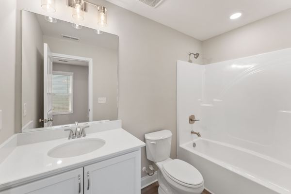 53 Colonial Terrace photo 16