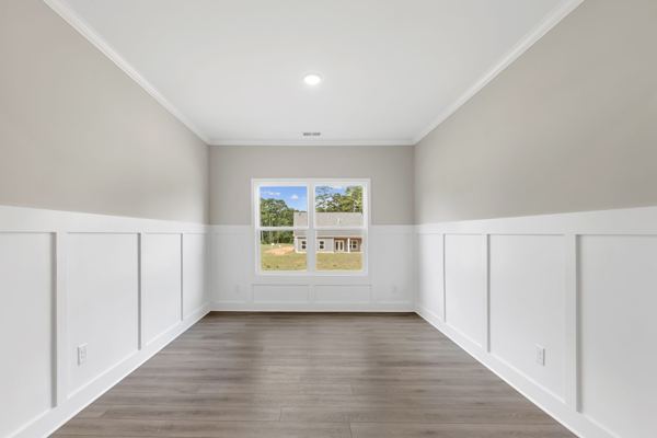 54 Colonial Terrace photo 4
