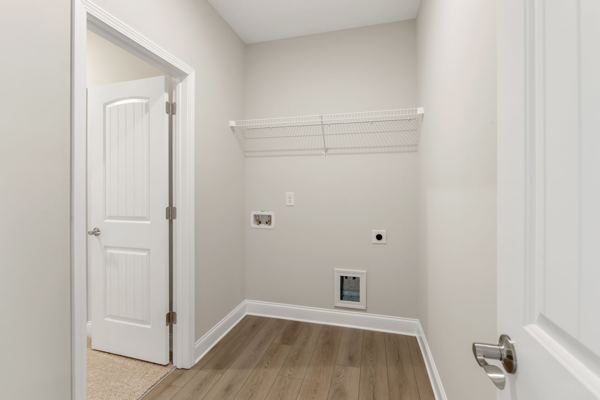 54 Colonial Terrace photo 13