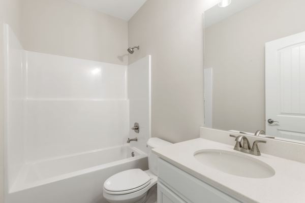 54 Colonial Terrace photo 14