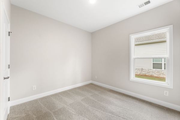 76 Stonebriar Cove photo 15