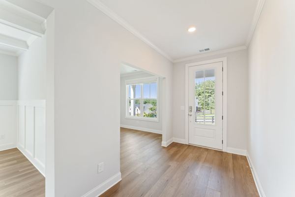 90 Riverwalk Manor Dr photo 3