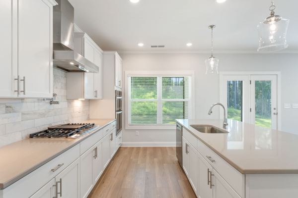 90 Riverwalk Manor Dr photo 8